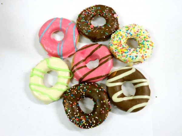 Huds and Toke - Big Doggy Donuts