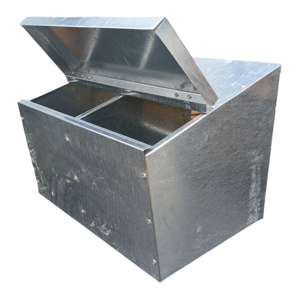 Metal Chook Box - SPECIAL ORDER - Image 3