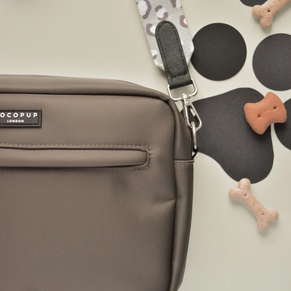Cocopup London - Dog Walking Bag - Mocha - Image 4