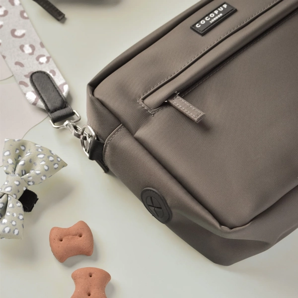 Cocopup London - Dog Walking Bag - Mocha - Image 2