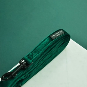 Cocopup London - LUXE Dog Lead - Forest Green Velvet